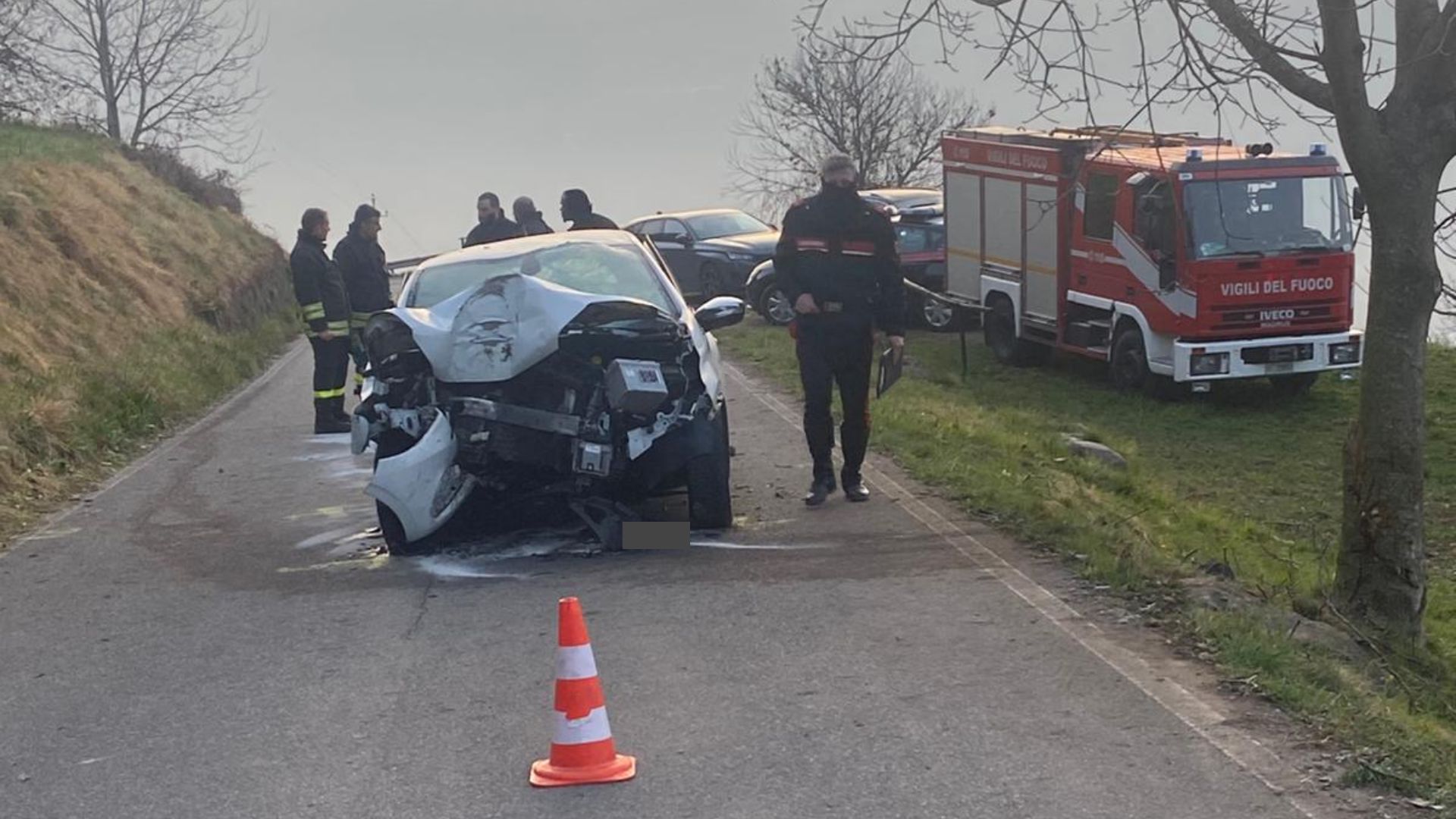 Costa Volpino: schianto mortale nella notte